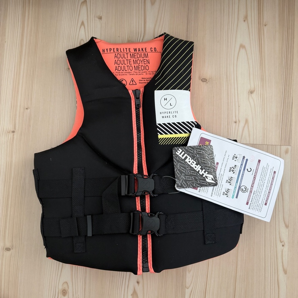 Hyperlite Women's Indy USCGA Life Vest Size M - Picture 3 of 7